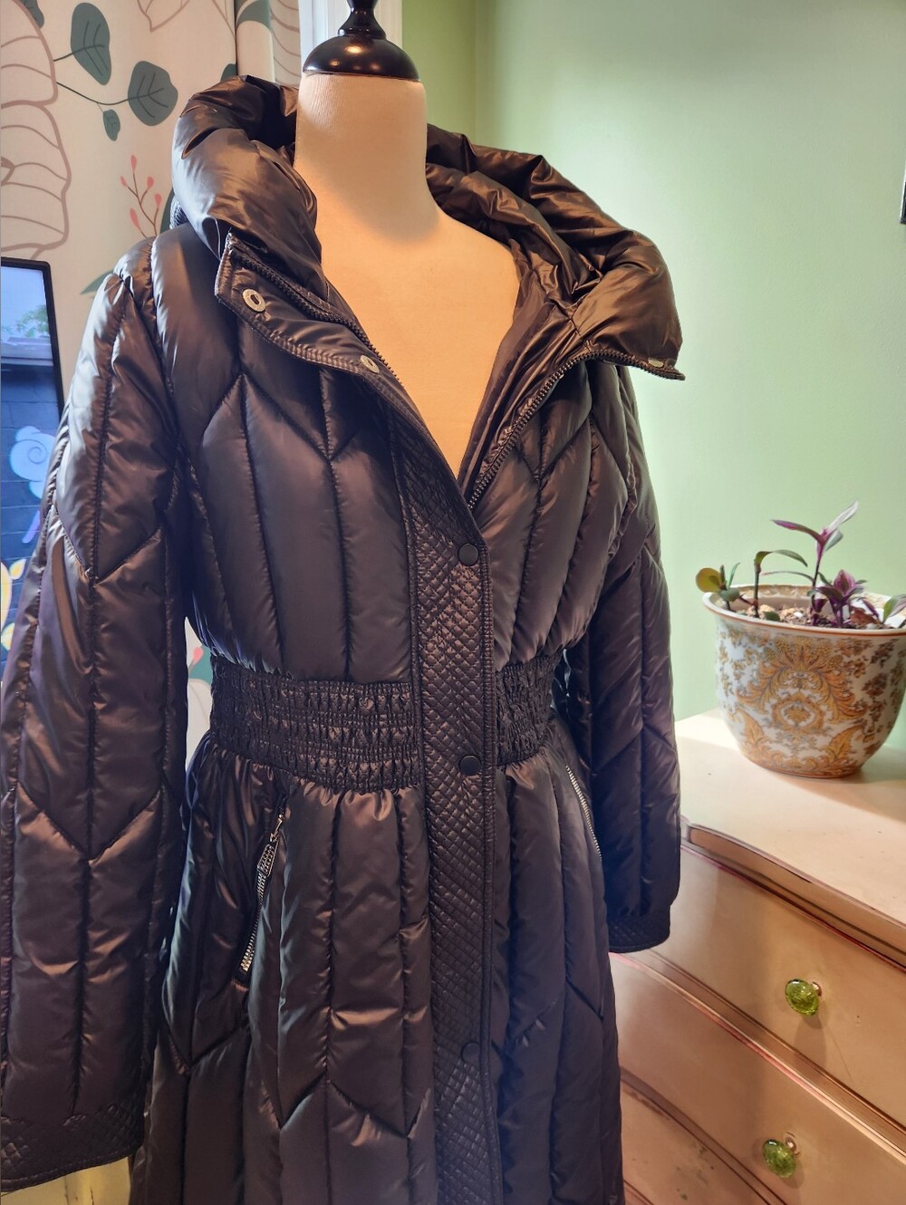 Full Length Black Puffer Coat XL